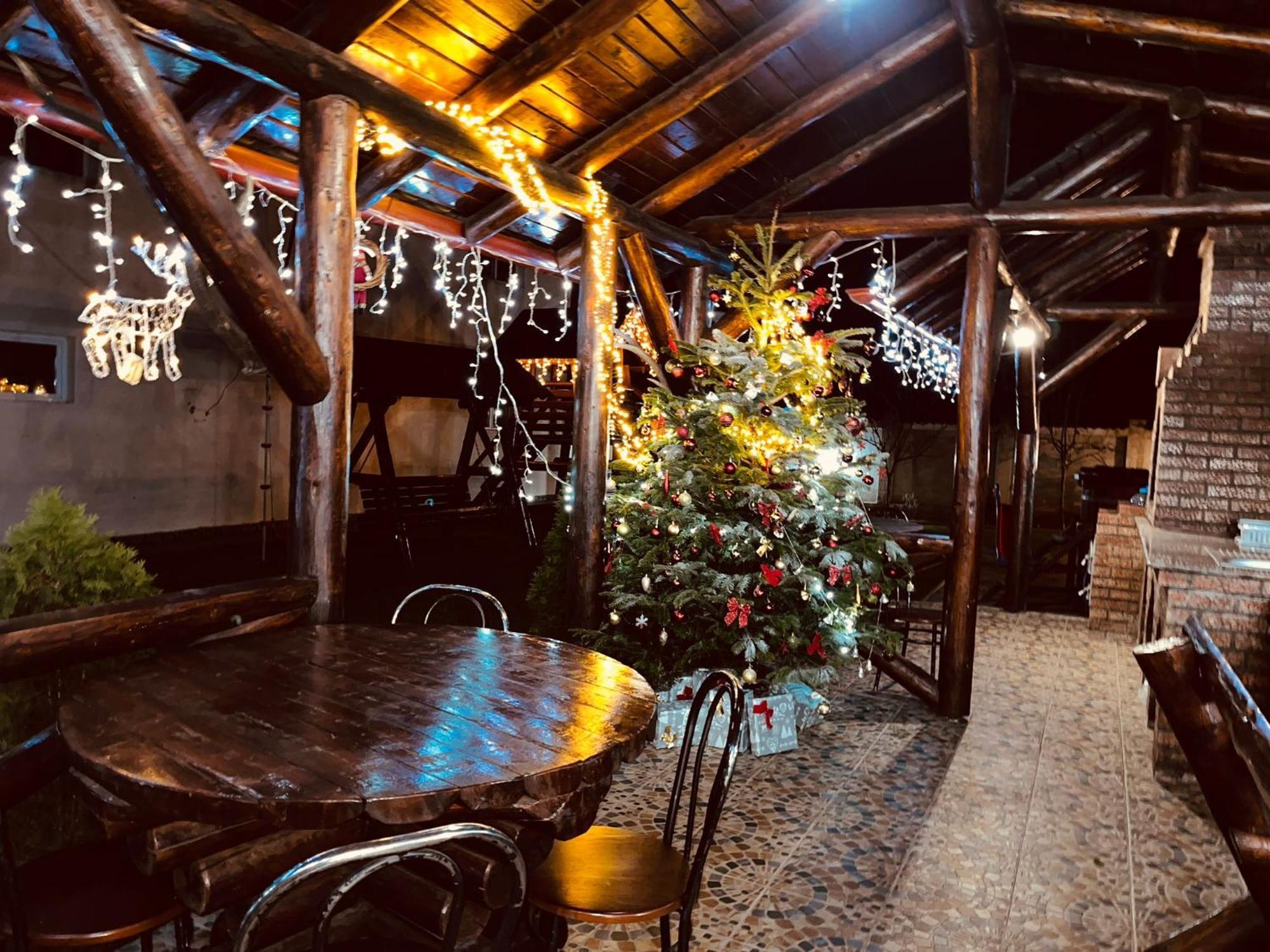 La Mateo Hotel Calimanesti Ngoại thất bức ảnh
