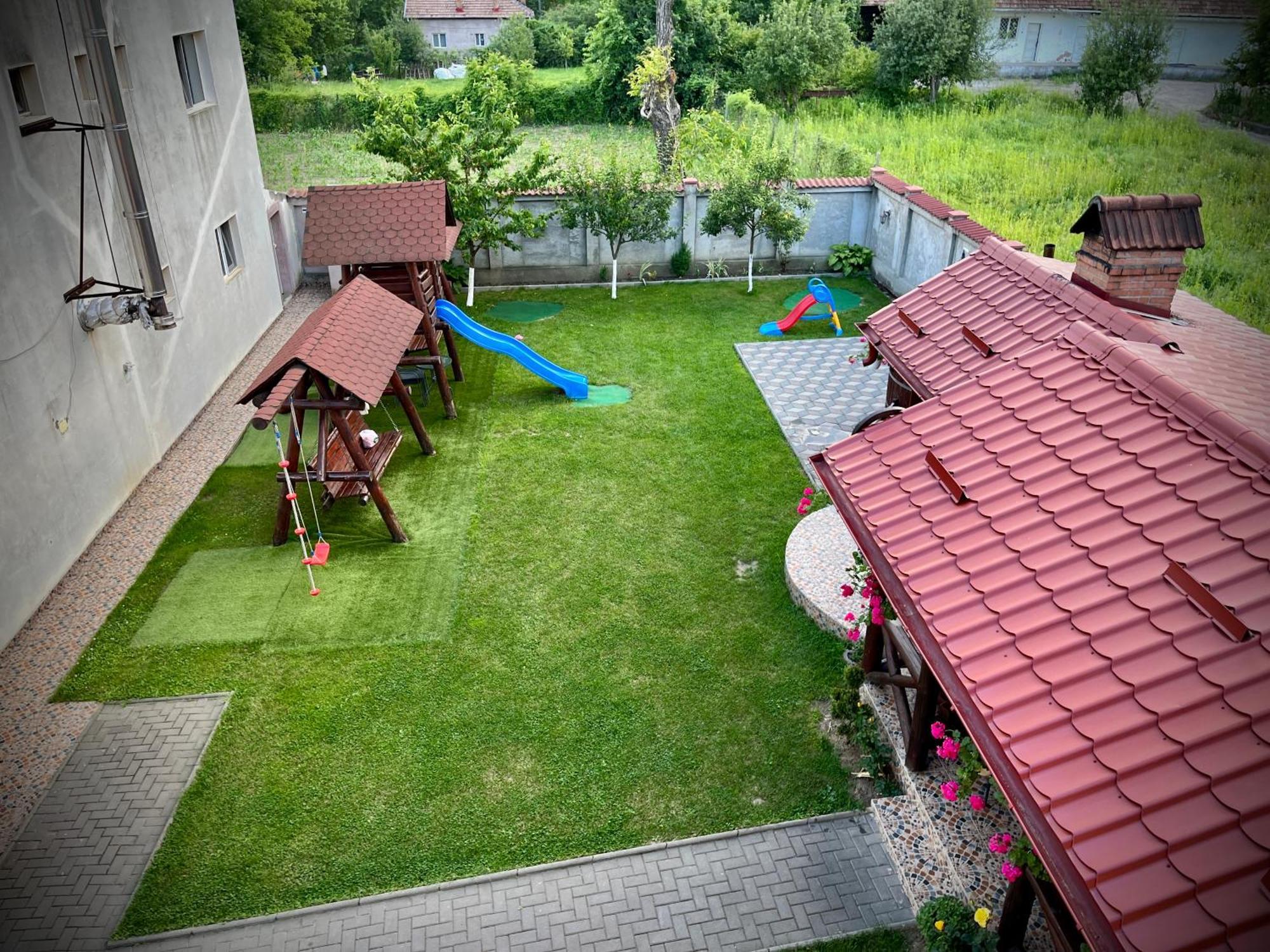 La Mateo Hotel Calimanesti Ngoại thất bức ảnh