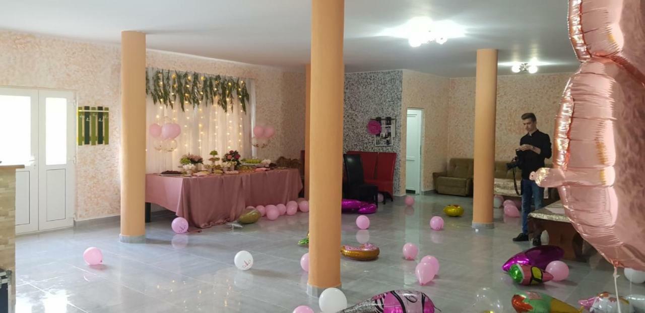 La Mateo Hotel Calimanesti Ngoại thất bức ảnh
